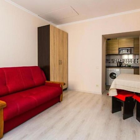 Apartment On Staroyevreyska 26 리비프 외부 사진