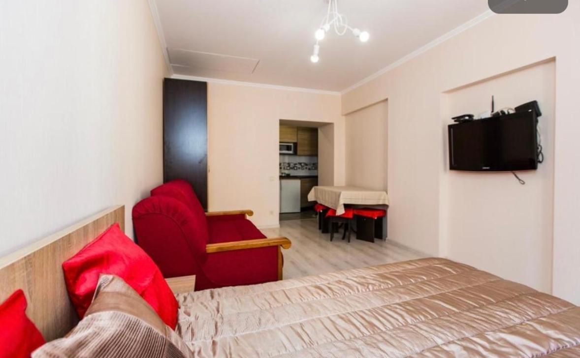 Apartment On Staroyevreyska 26 리비프 외부 사진